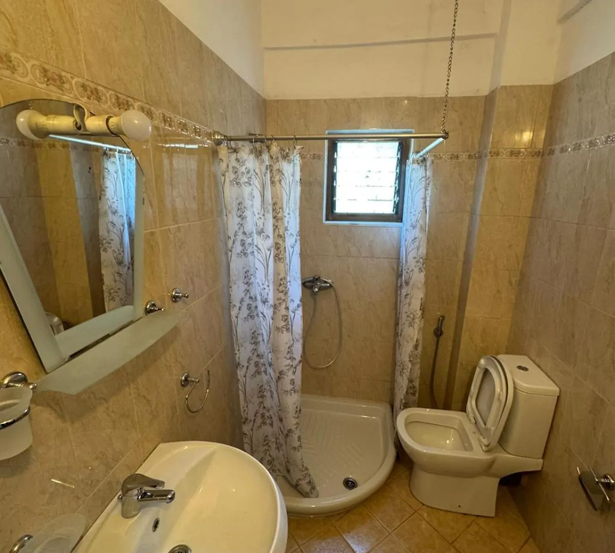 Neli Villa & Apartments Σαράντα